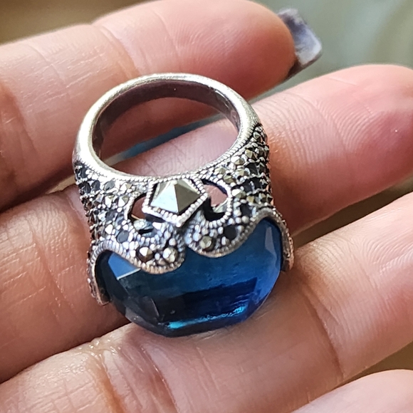 Elegant Blue Gemstone 925 Silver Ring - Picture 3 of 10